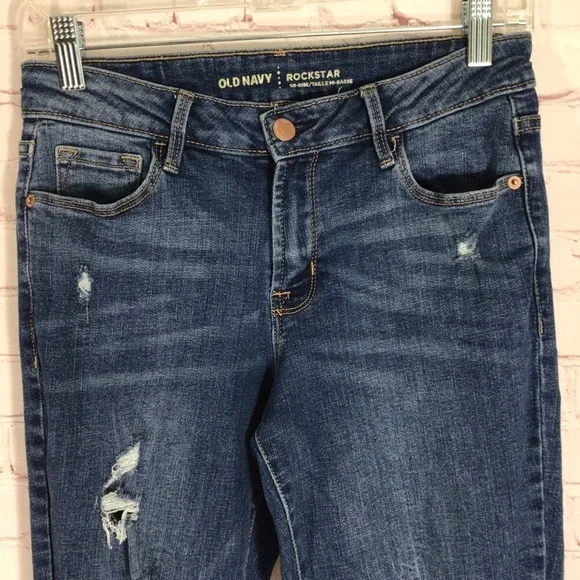 Old Navy Rockstar Distressed Mid-Rise Medium Wash Blue Denim Jeans - Size 6 - Picture 2 of 9